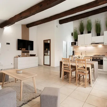 L Eveque 3km De Pezenas Suit'appart 70m2 *
