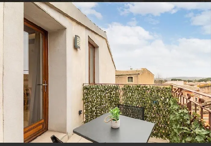 L évêque 3km De Pezénas Suit'appart 70m2 *