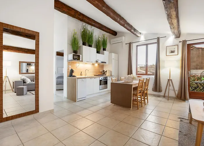 L évêque 3km De Pezénas Suit'appart 70m2 Apartman Nézignan-lʼÉvêque